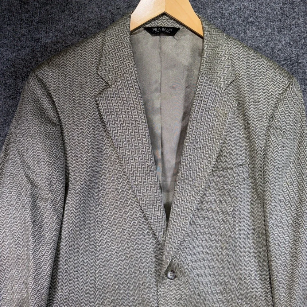 Jos. A. Bank Herringbone Sport Coat Mens 42R Tan 100% Silk Blazer 2-Button